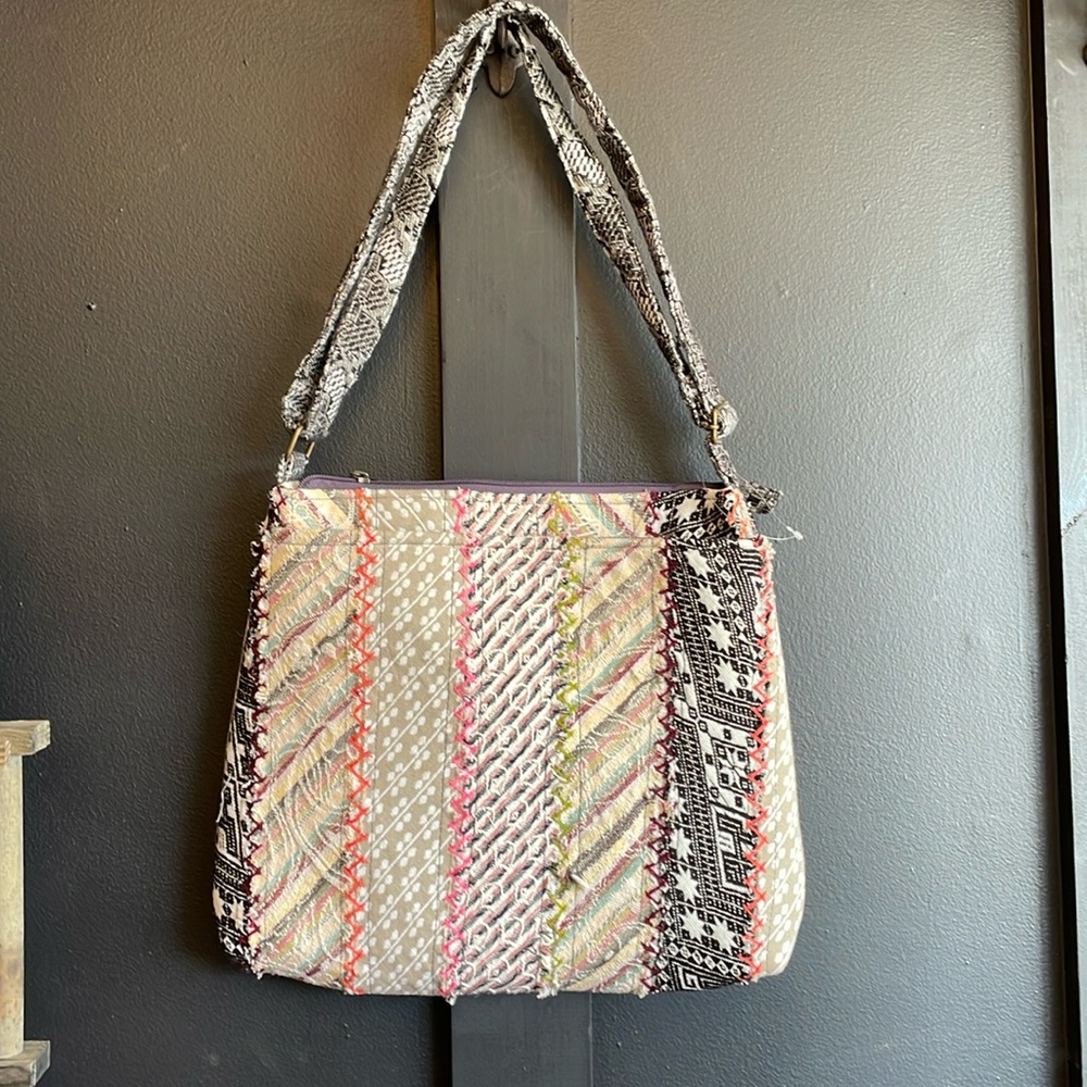 Demdaco, Multi Color, 4 Compartment Crossbody bag.